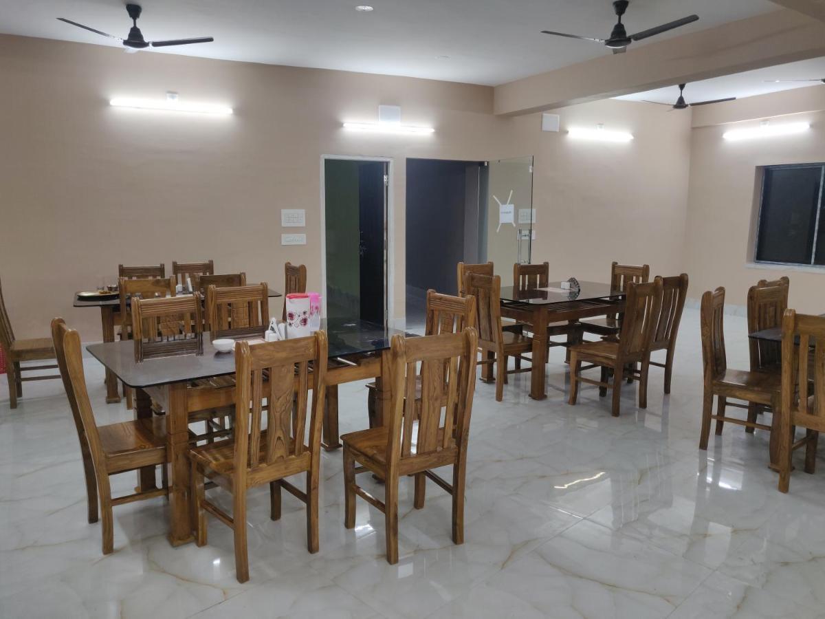 Ichhamati Hotel And Restaurant Hasnabad Eksteriør bilde
